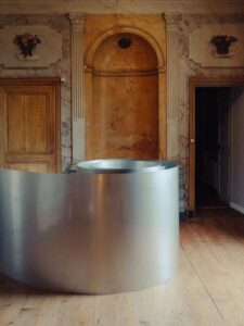 Terra – une exposition à travers des sites de patrimoine en Bourgogne